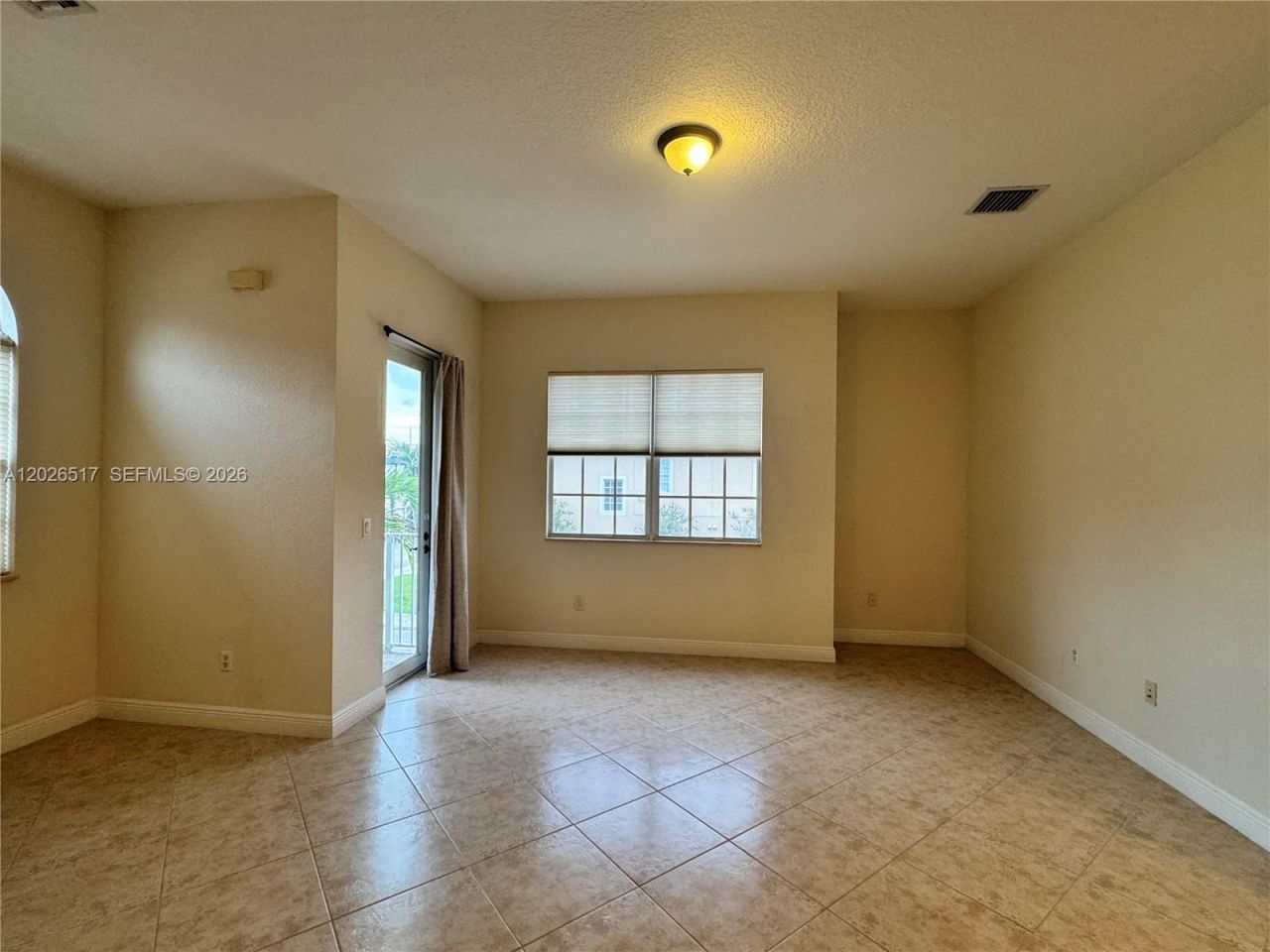 5819 Hampton Hills Blvd, Tamarac, FL 33321 Photo