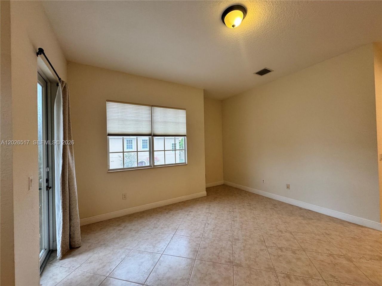 5819 Hampton Hills Blvd, Tamarac, FL 33321 Photo