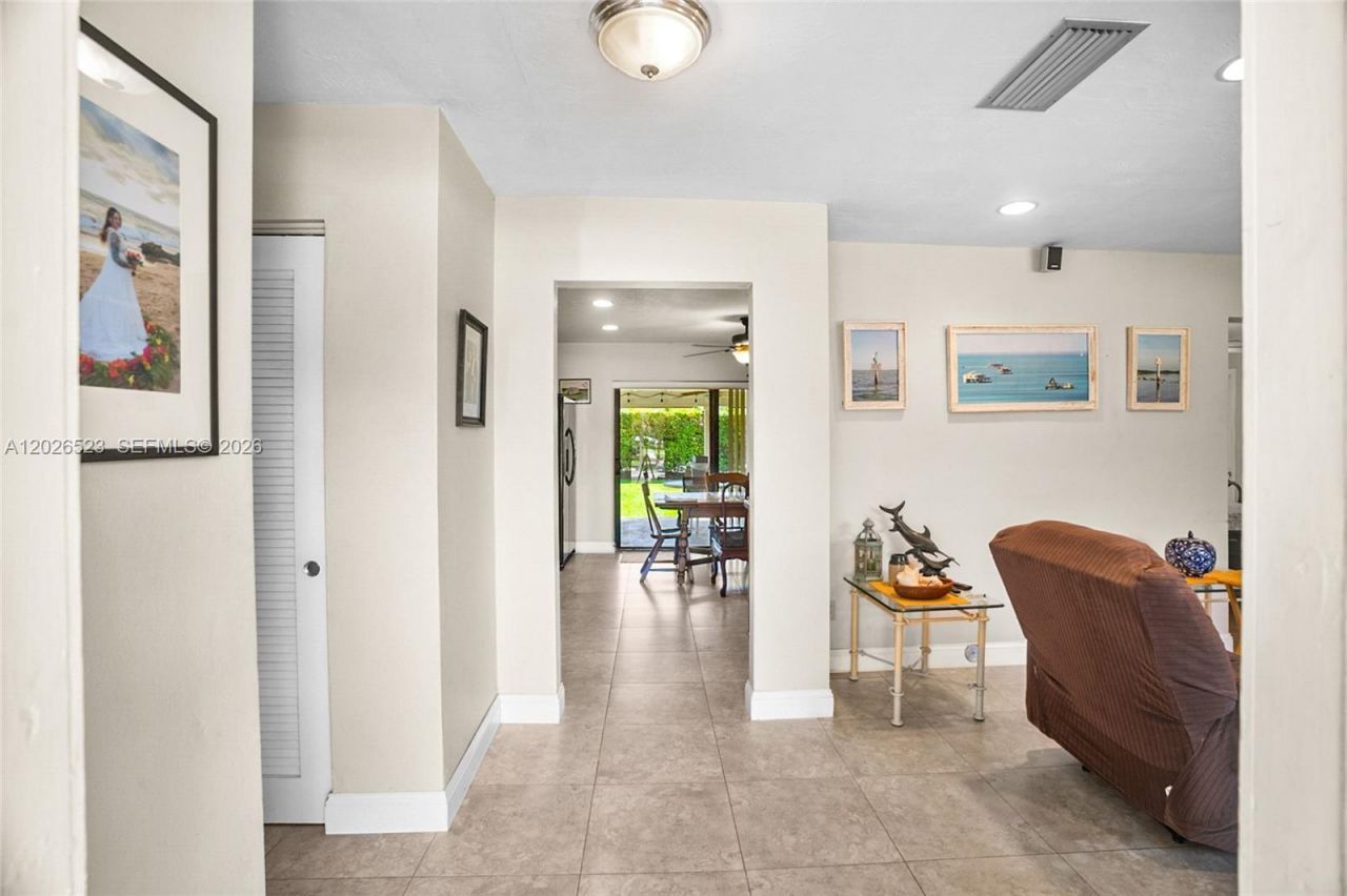 9000 Caribbean Blvd, Cutler Bay, FL 33157 Photo