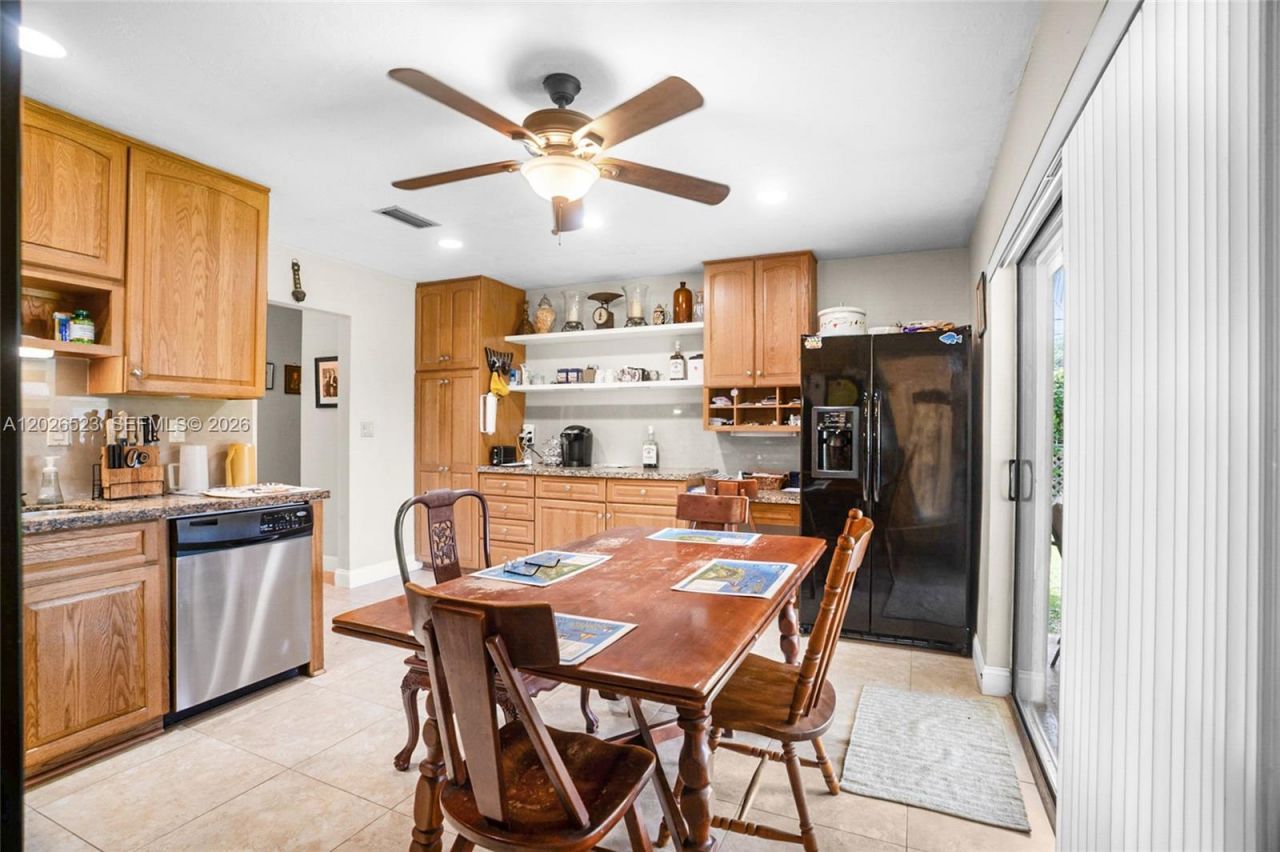 9000 Caribbean Blvd, Cutler Bay, FL 33157 Photo
