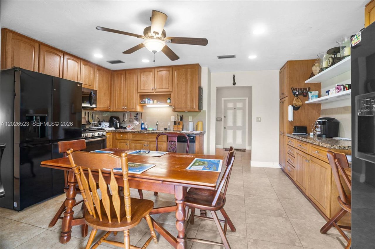 9000 Caribbean Blvd, Cutler Bay, FL 33157 Photo