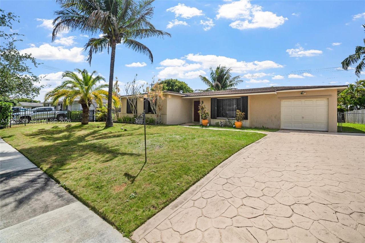 9000 Caribbean Blvd, Cutler Bay, FL 33157 Photo