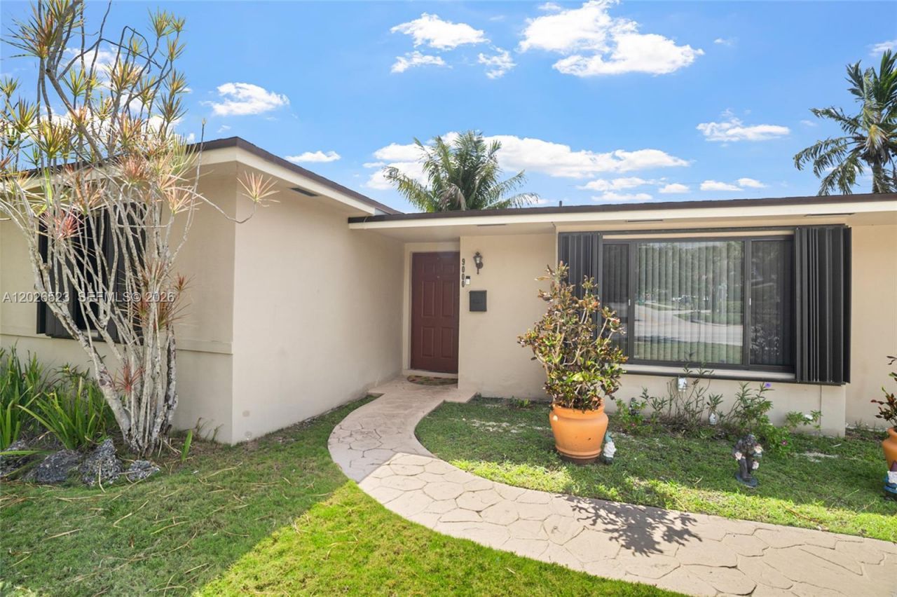 9000 Caribbean Blvd, Cutler Bay, FL 33157 Photo