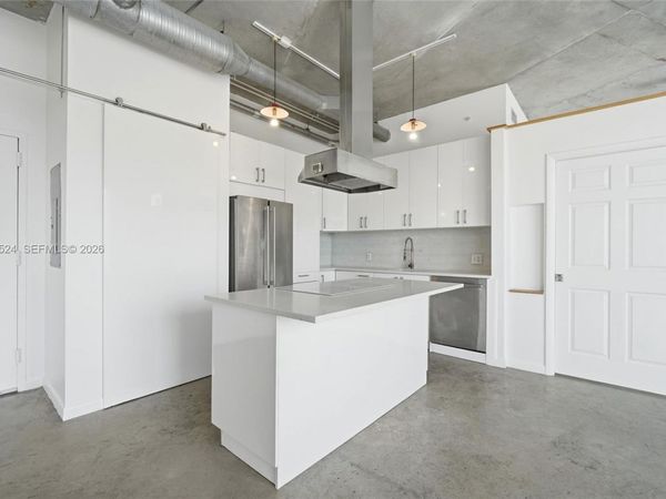 10 SW South River Dr , Unit 804, Miami, FL 33130