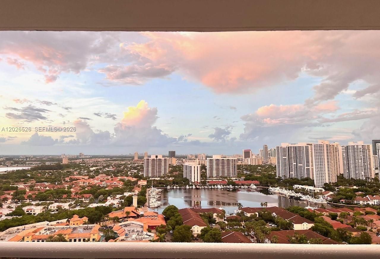 3625 N Country Club Dr , Unit 2610, Aventura, FL 33180 Photo