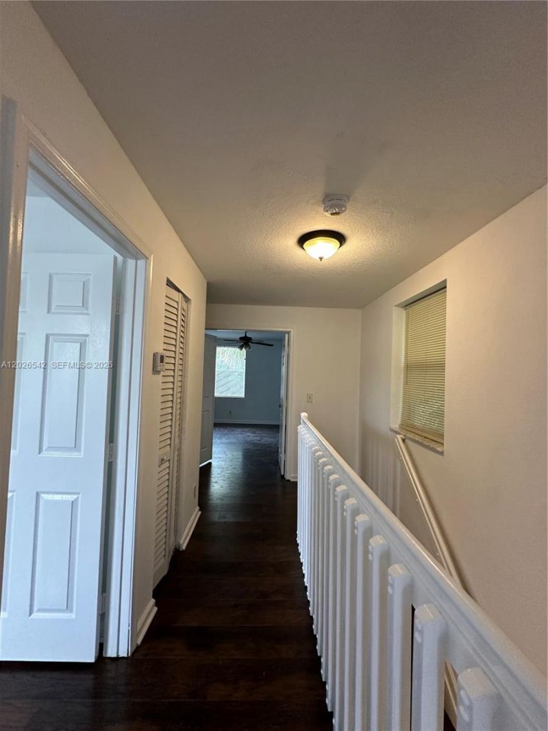 824 Summit Lake, West Palm Beach, FL 33406 Photo