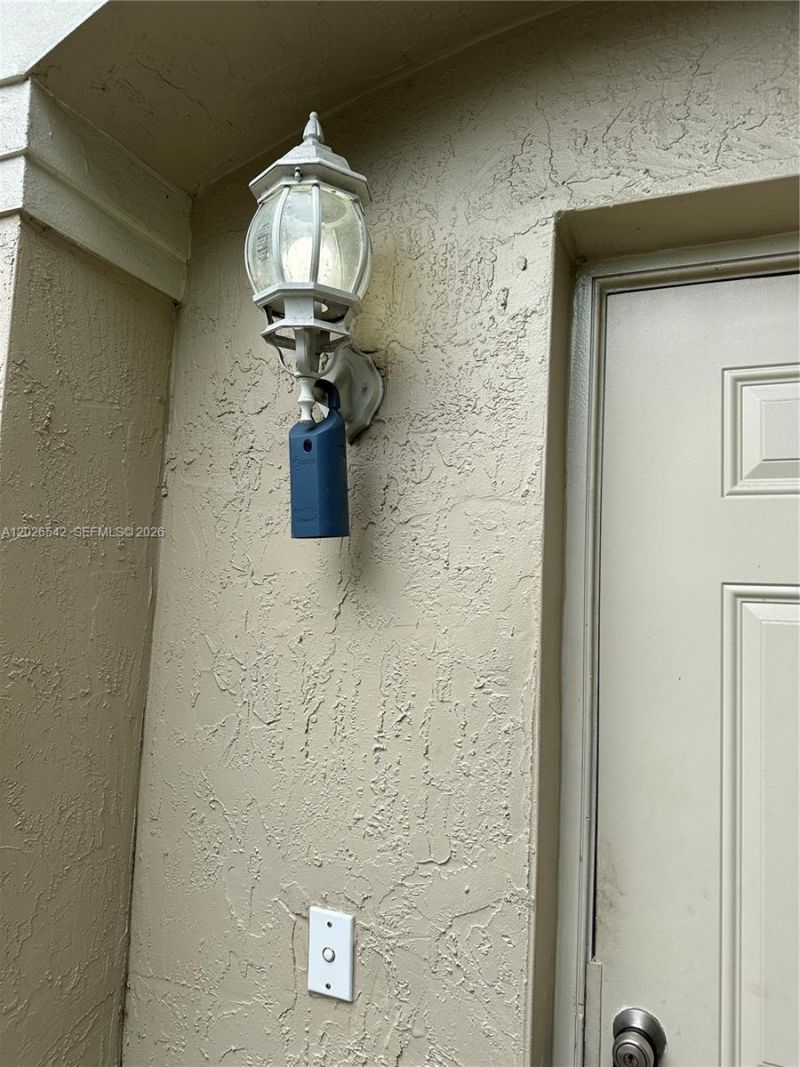 824 Summit Lake, West Palm Beach, FL 33406 Photo