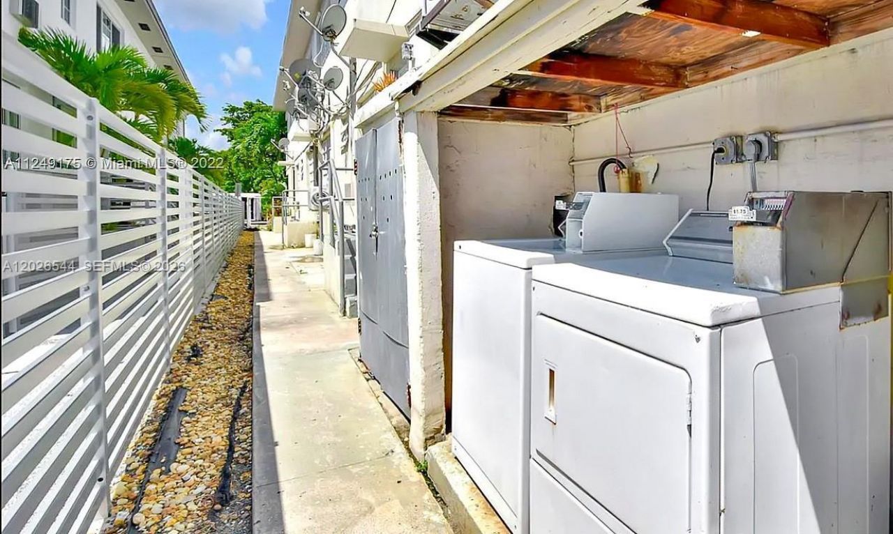 836 10th St, Unit 7, Miami Beach, FL 33139 Photo