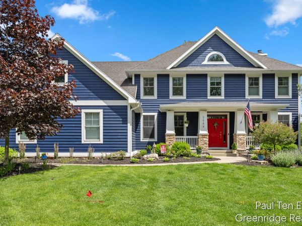 2066 Feathery Court SE, Grand Rapids, MI 49546