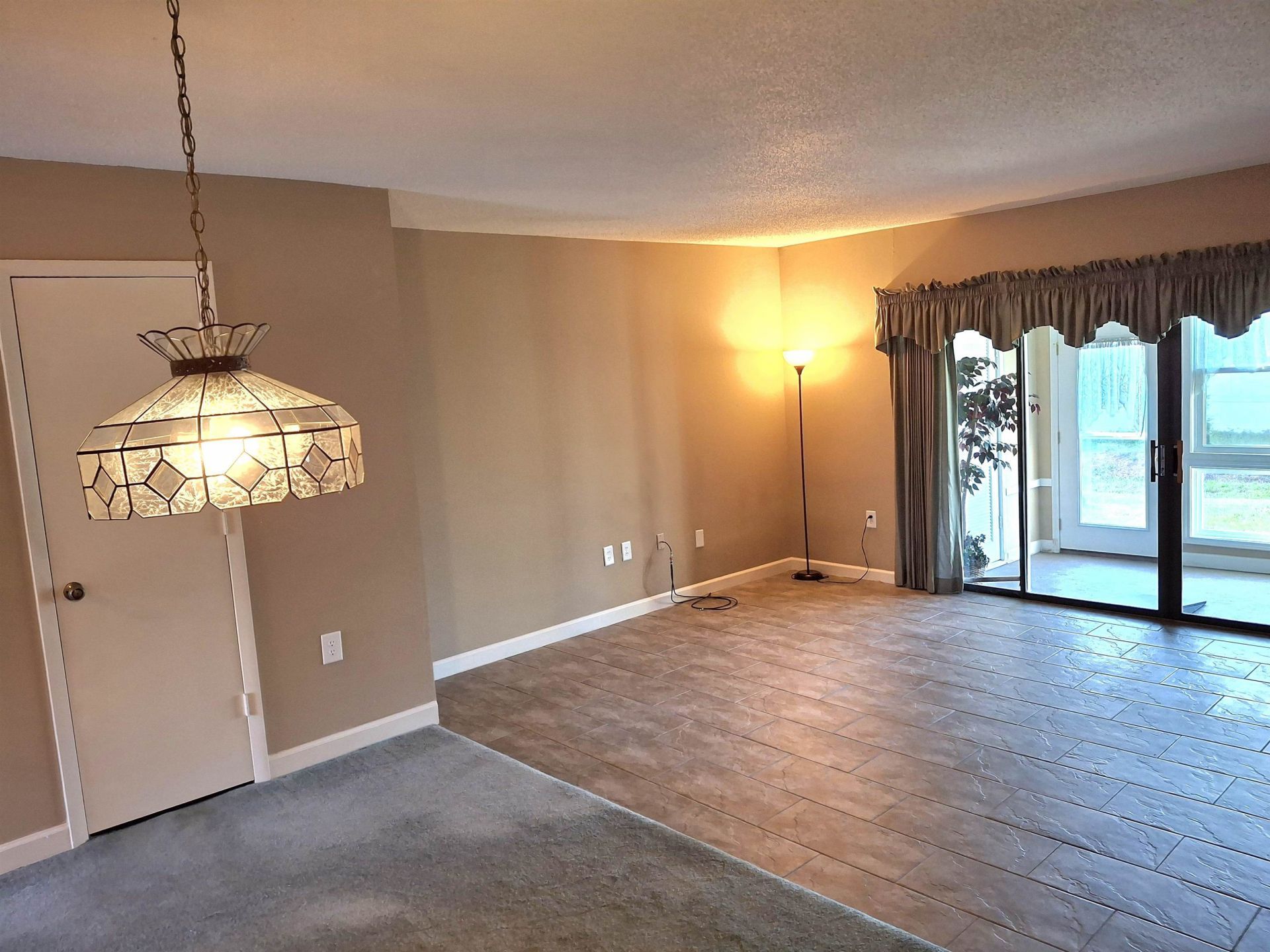 928 Villa Dr.  Photo 17