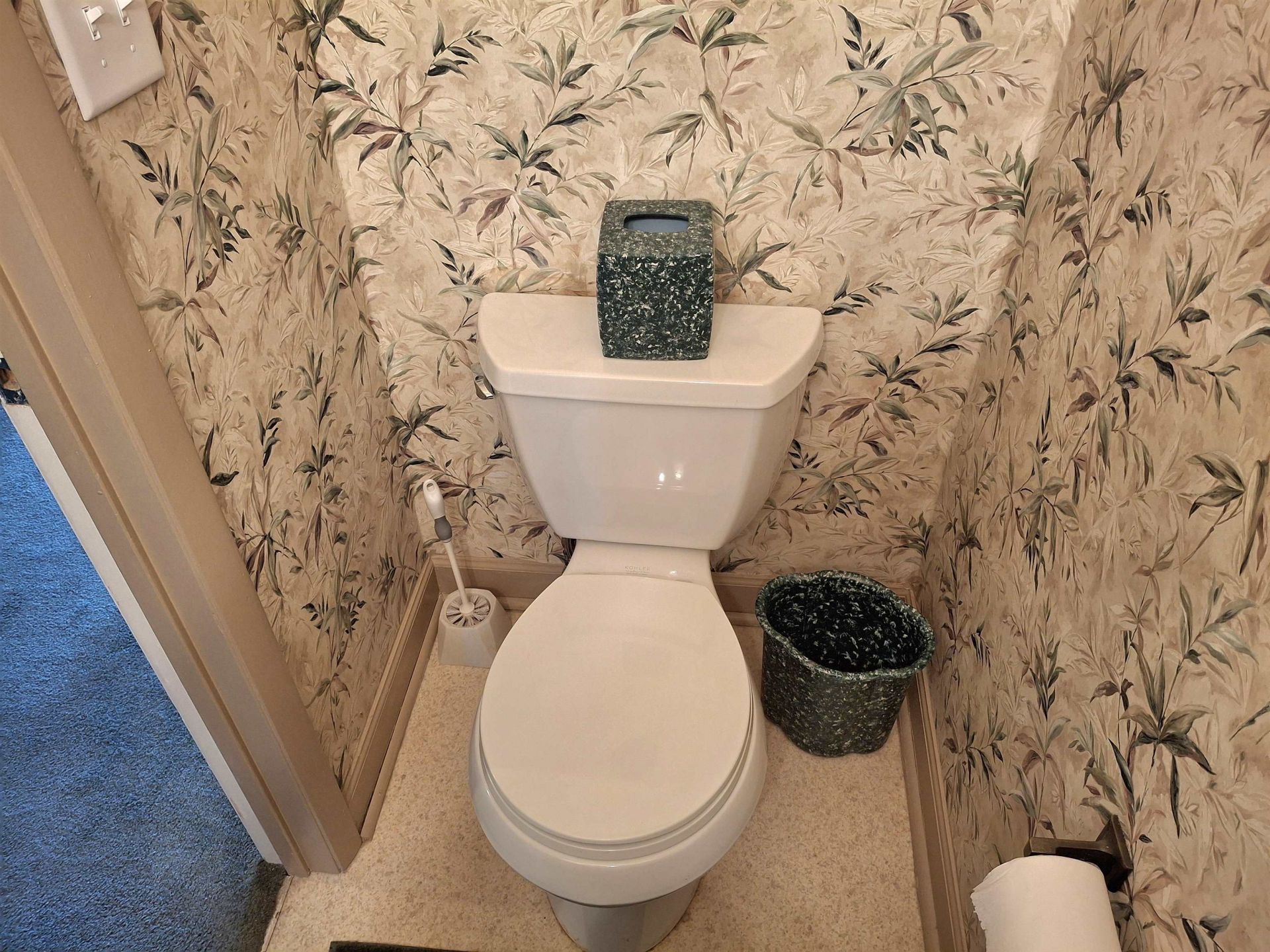 928 Villa Dr. Photo 34