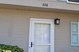 928 Villa Dr.  photo 4