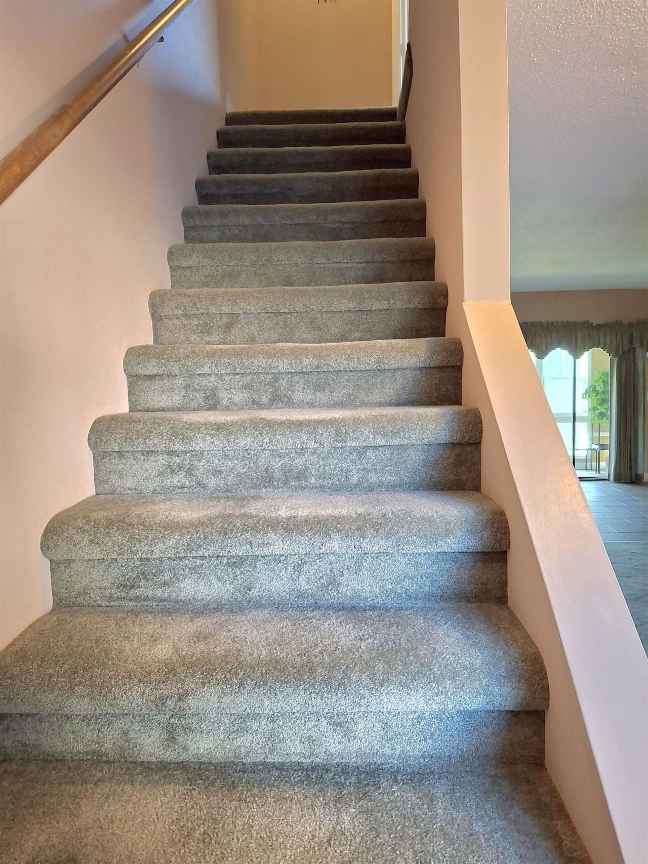 928 Villa Dr. Photo 40