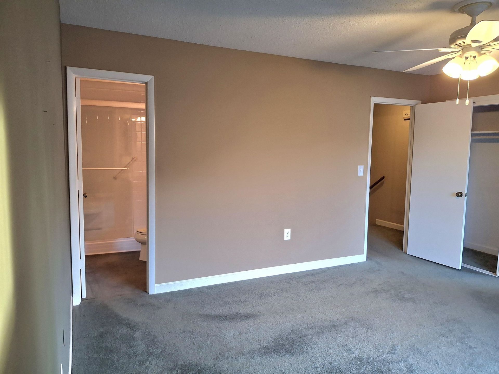 928 Villa Dr.  Photo 42