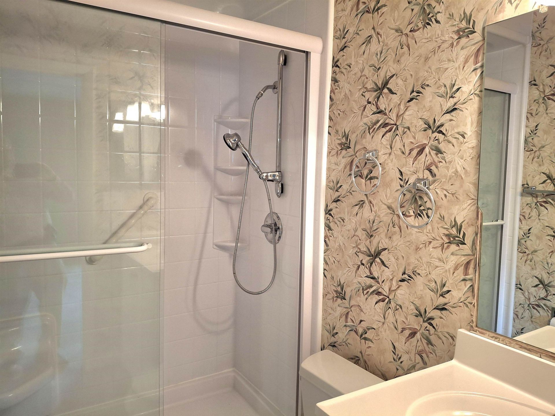 928 Villa Dr.  Photo 44