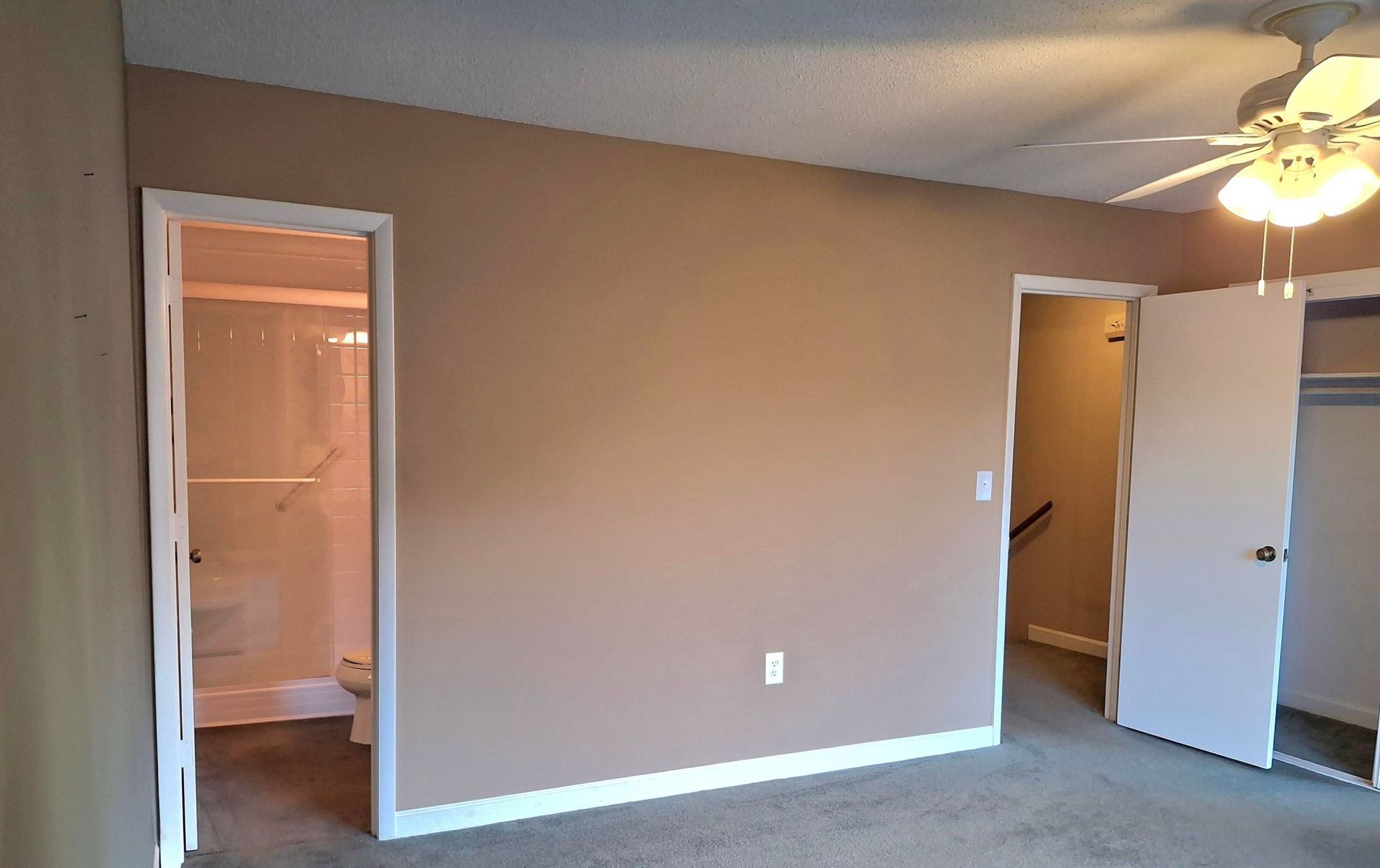 928 Villa Dr. Photo 47