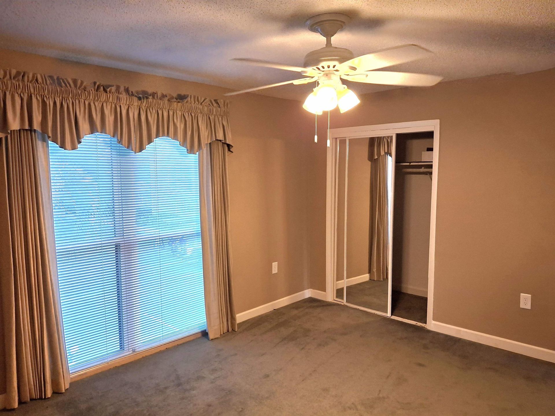 928 Villa Dr.  Photo 51