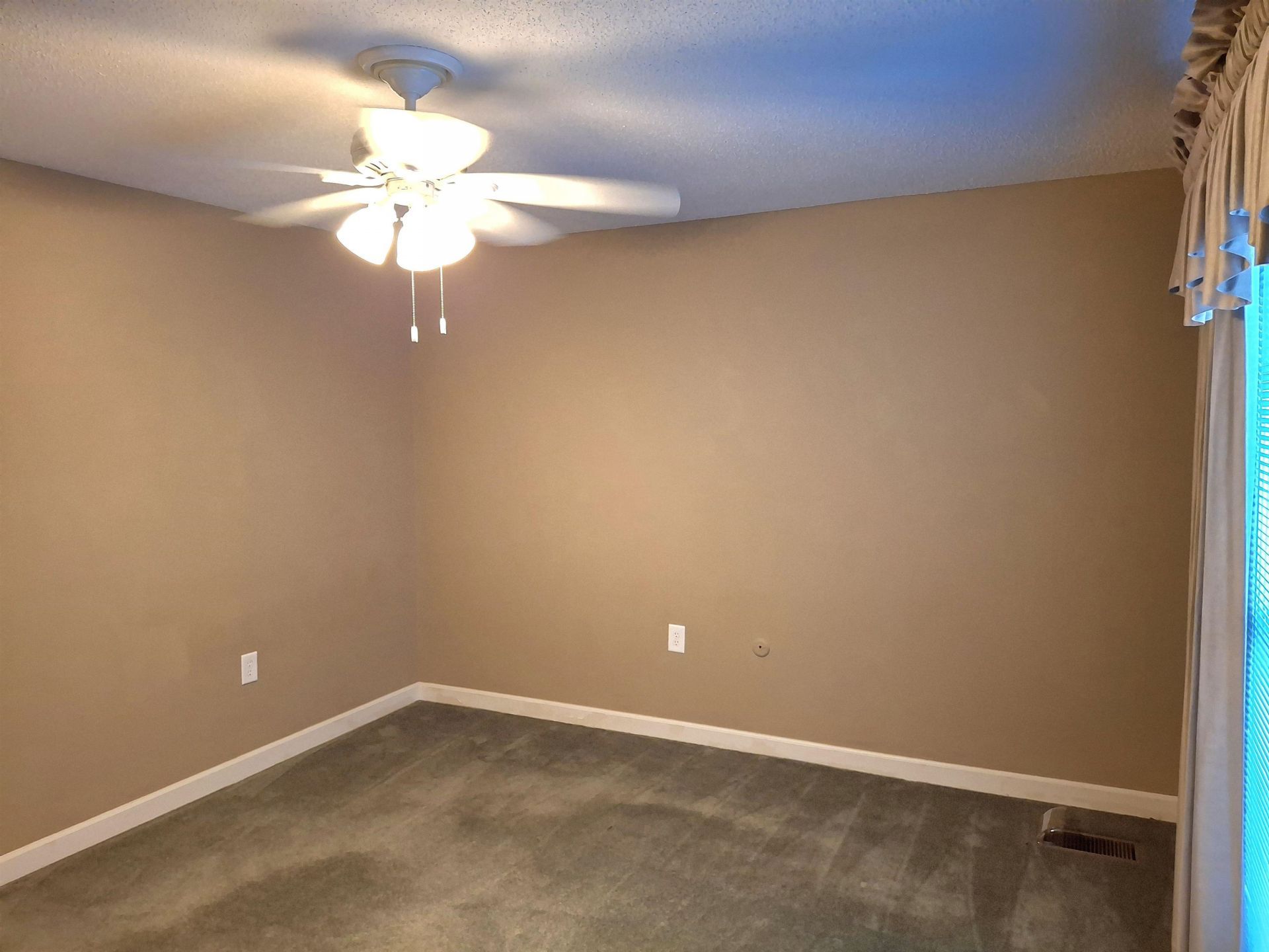 928 Villa Dr.  Photo 54