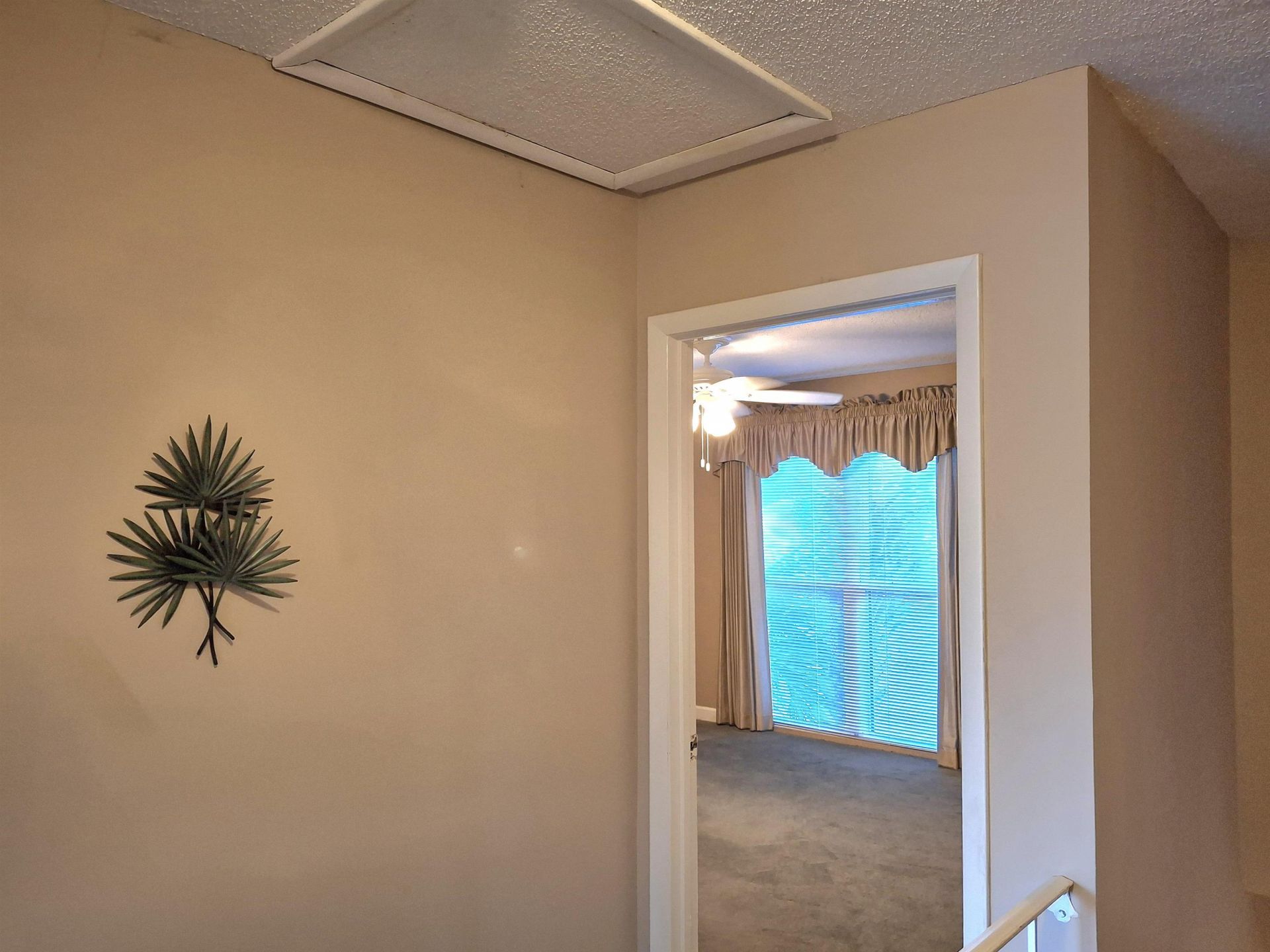 928 Villa Dr. Photo 54