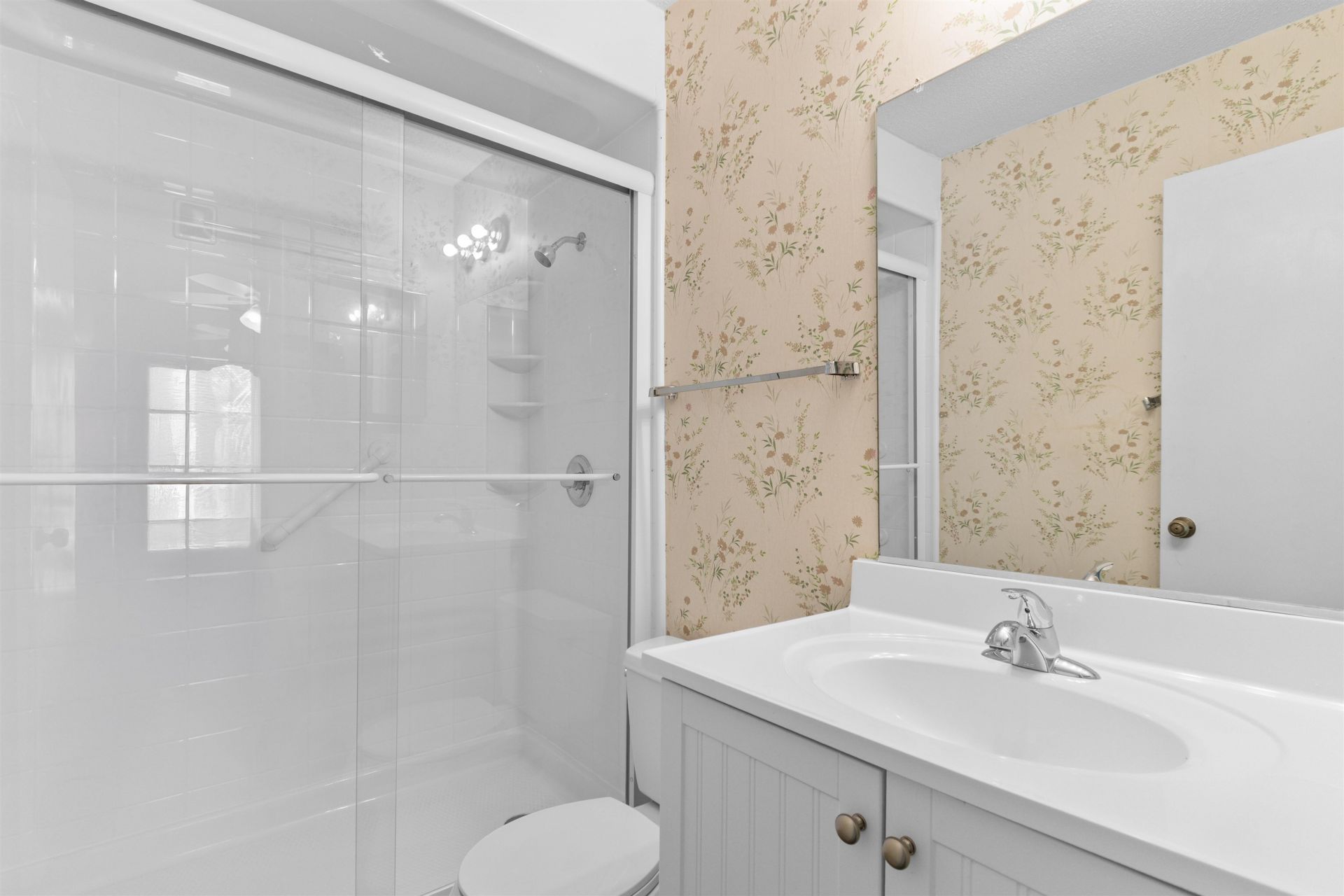 928 Villa Dr. Photo 57
