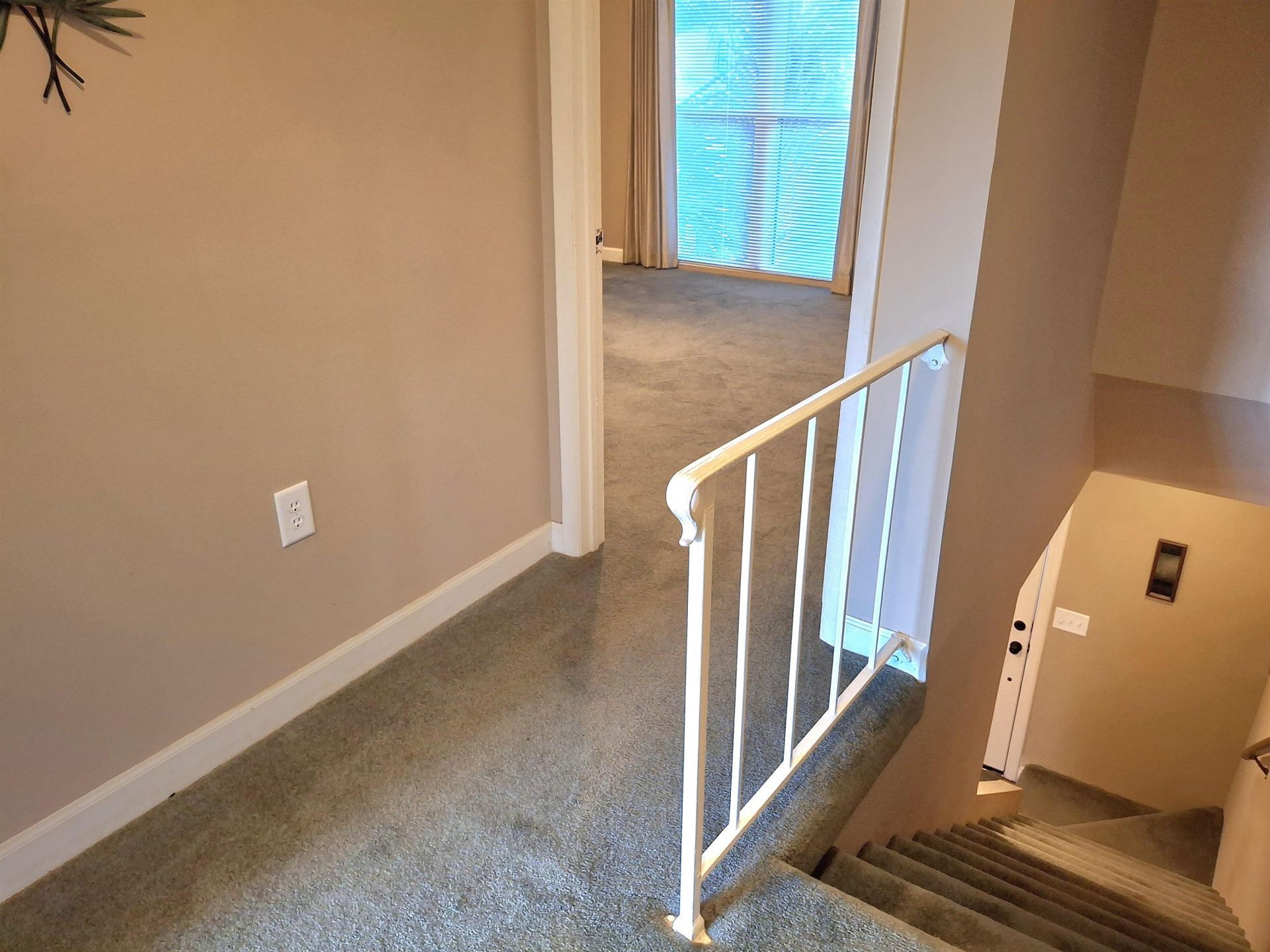 928 Villa Dr. Photo 60