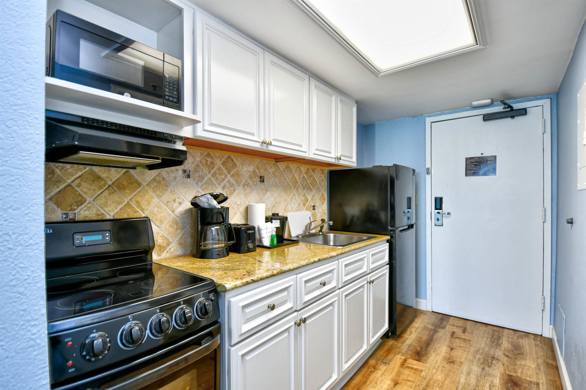 2401 S Ocean Blvd.  Photo 12
