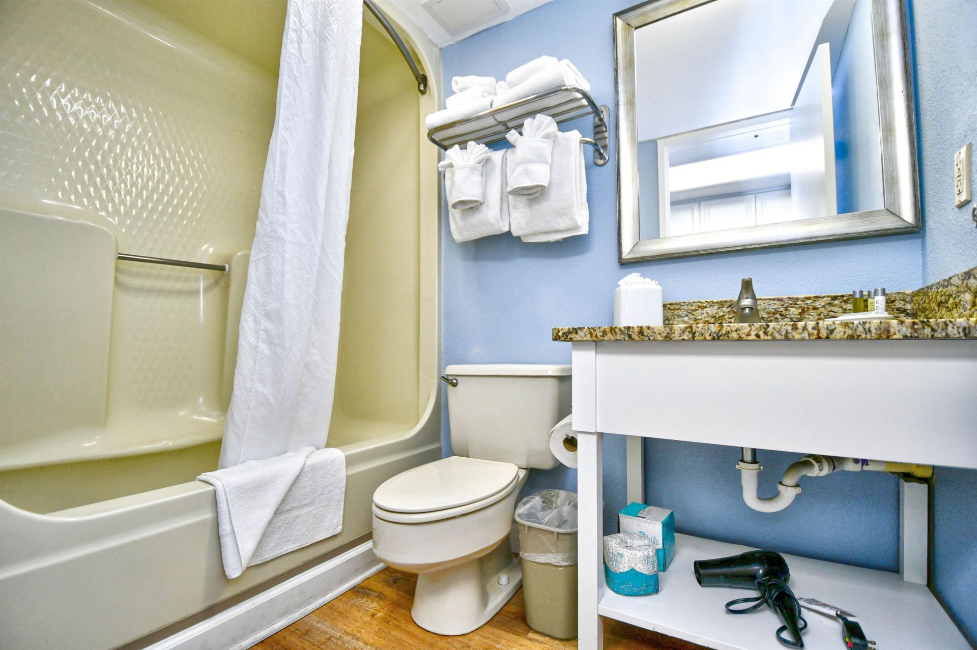 2401 S Ocean Blvd.  Photo 14