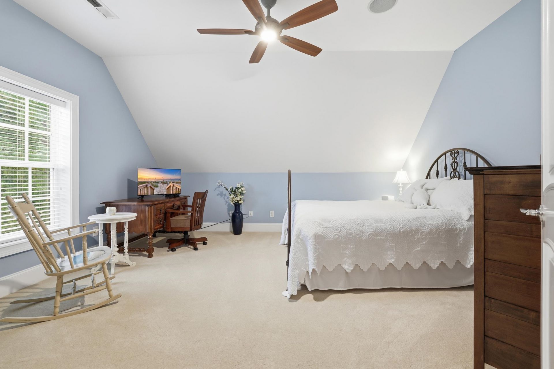 681 Reserve Dr.  Photo 40