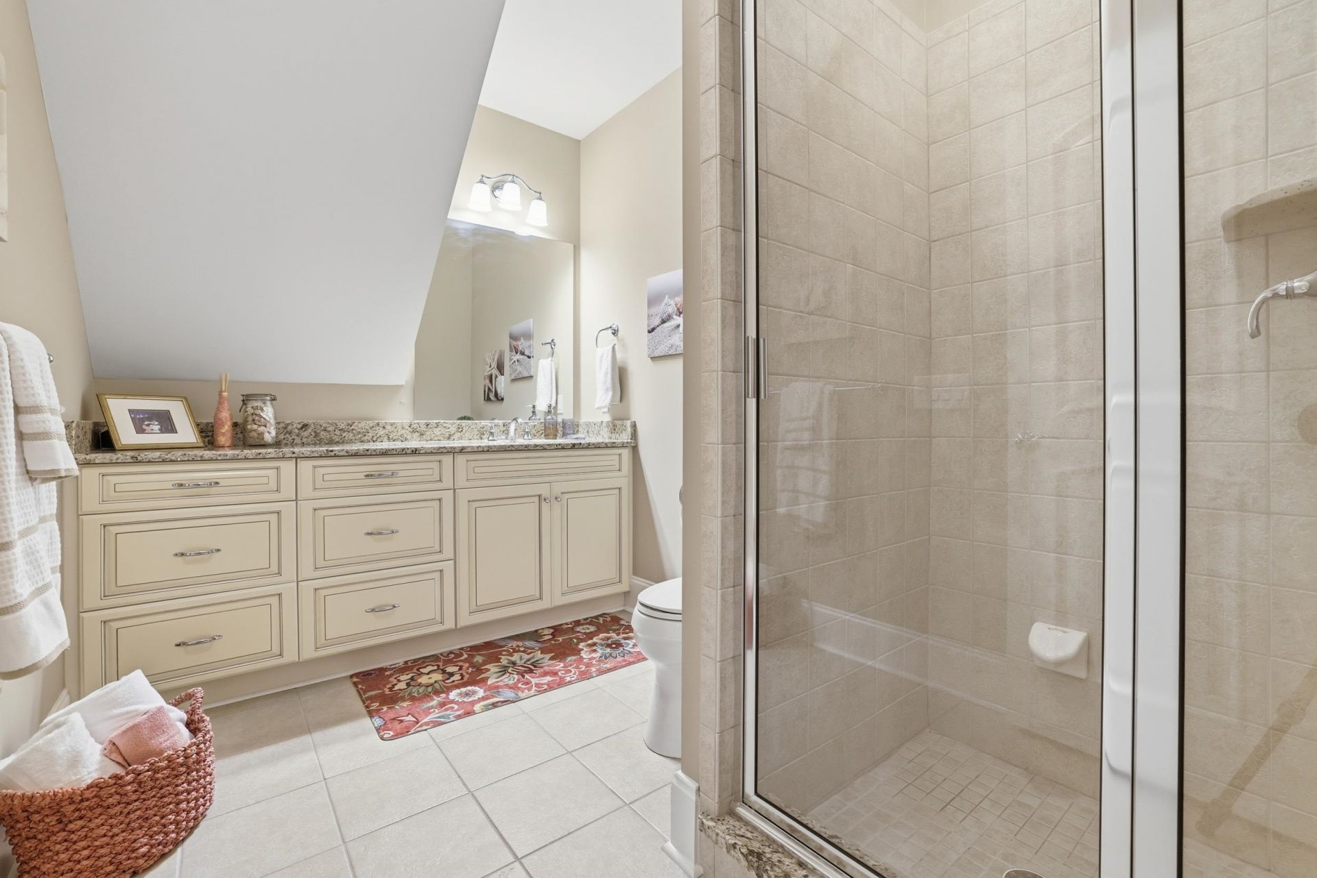 681 Reserve Dr.  Photo 42