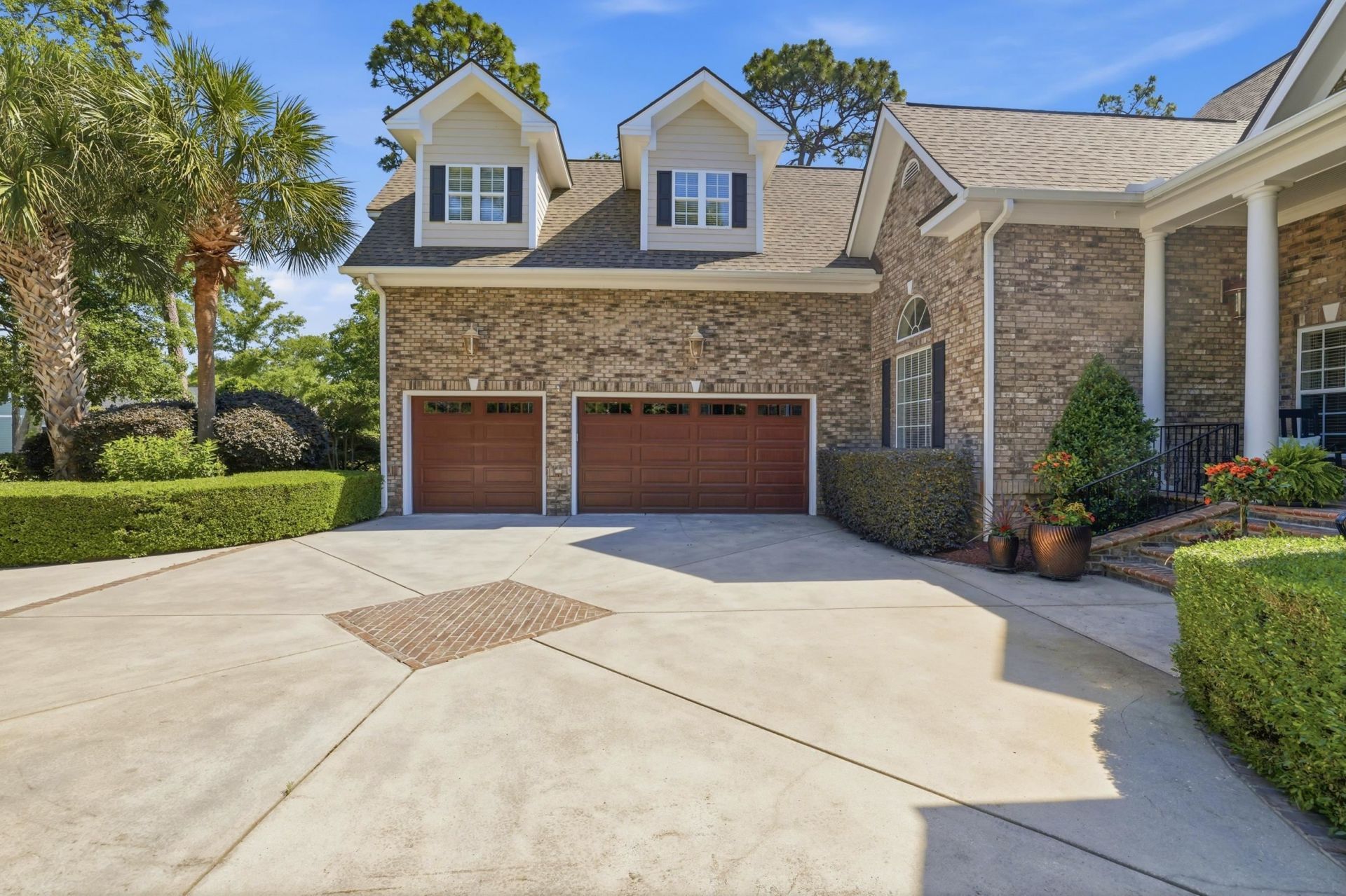 681 Reserve Dr.  Photo 8