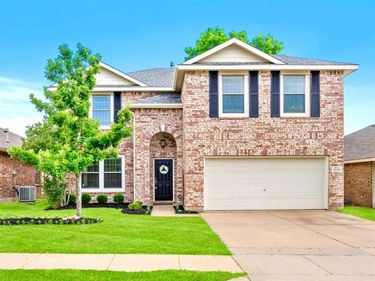9836 Autumn Sage Drive, Fort Worth, TX 76108