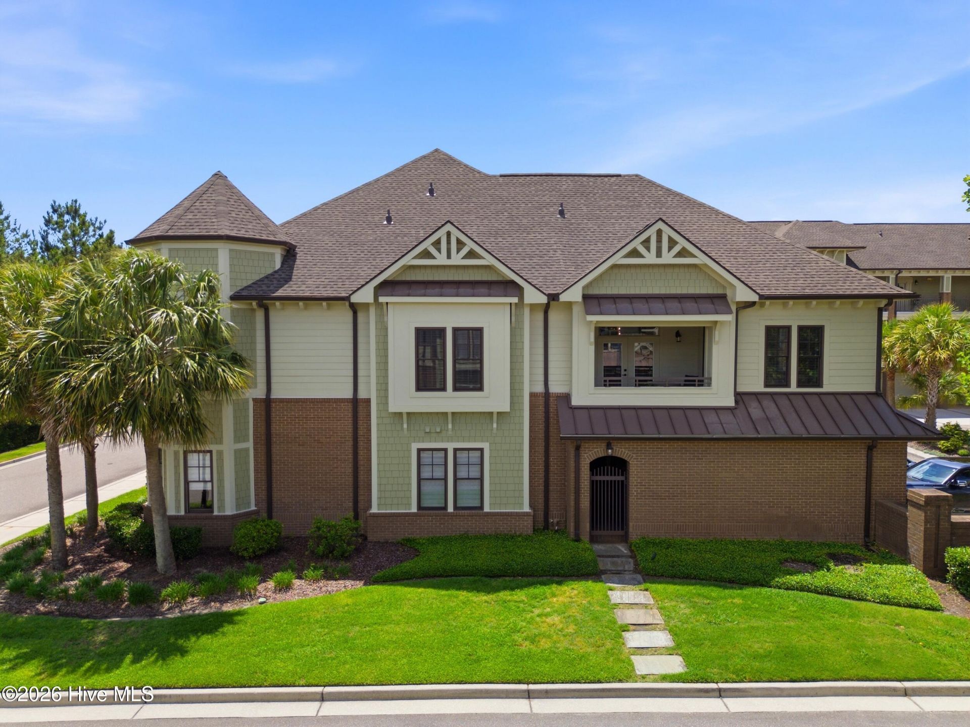 640 Village Park Drive, Unit 201, Wilmington, NC 28405 Main Photo