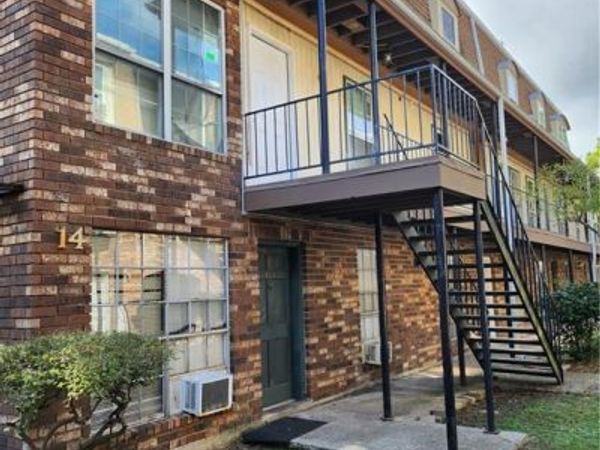 6220 RIVERSIDE Drive , Unit 561, Metairie, LA 70003