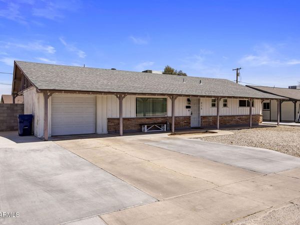 656 W Ivanhoe Street, Chandler, AZ 85225