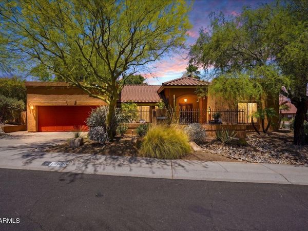 15620 N 19th Street, Phoenix, AZ 85022