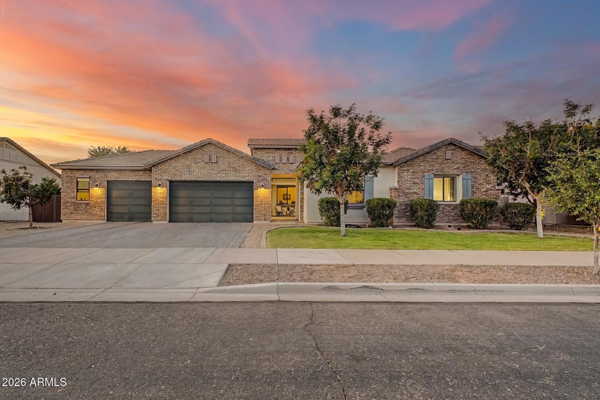 21530 E Russet Road, Queen Creek, AZ 85142 Main Photo