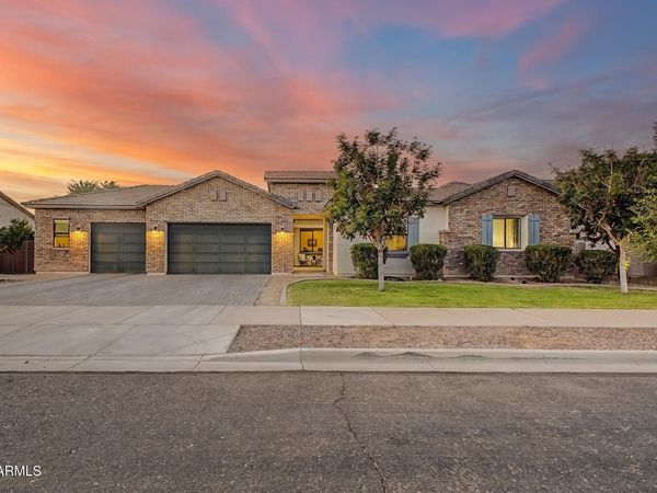 21530 E Russet Road, Queen Creek, AZ 85142