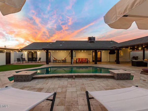 2501 N CHOLLA Street, Chandler, AZ 85224