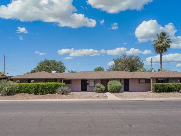 940 E ROSE Lane, Phoenix, AZ 85014