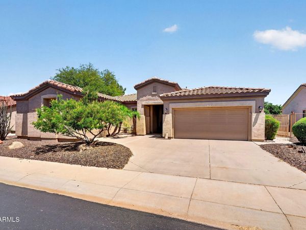 4744 E CAROB Drive, Gilbert, AZ 85298