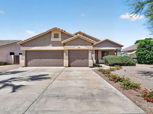 2618 E SANTA ROSA Drive, Gilbert, AZ 85234