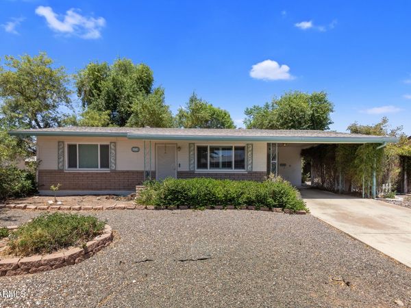 6218 E BOISE Street, Mesa, AZ 85205