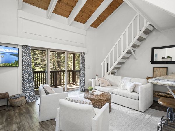 2755 North Lake Boulevard, Tahoe City, CA 96145
