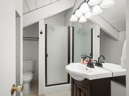 2755 North Lake Boulevard, Tahoe City, CA 96145 Photo