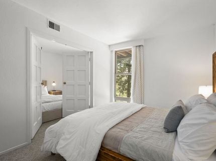 2755 North Lake Boulevard, Tahoe City, CA 96145 Photo