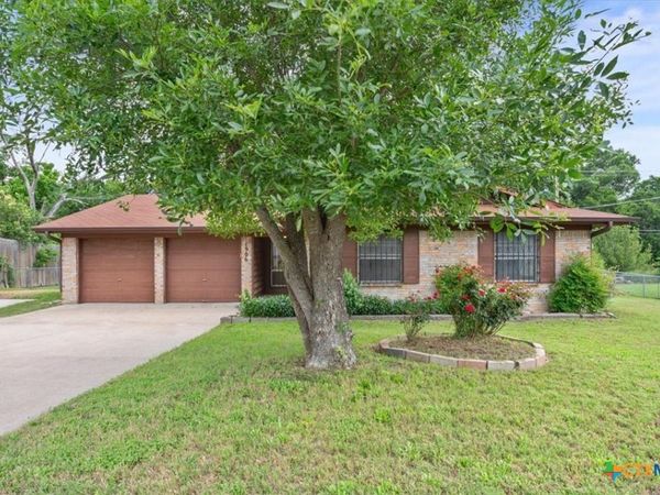 1906 Willowbend Drive , Killeen, TX 76543