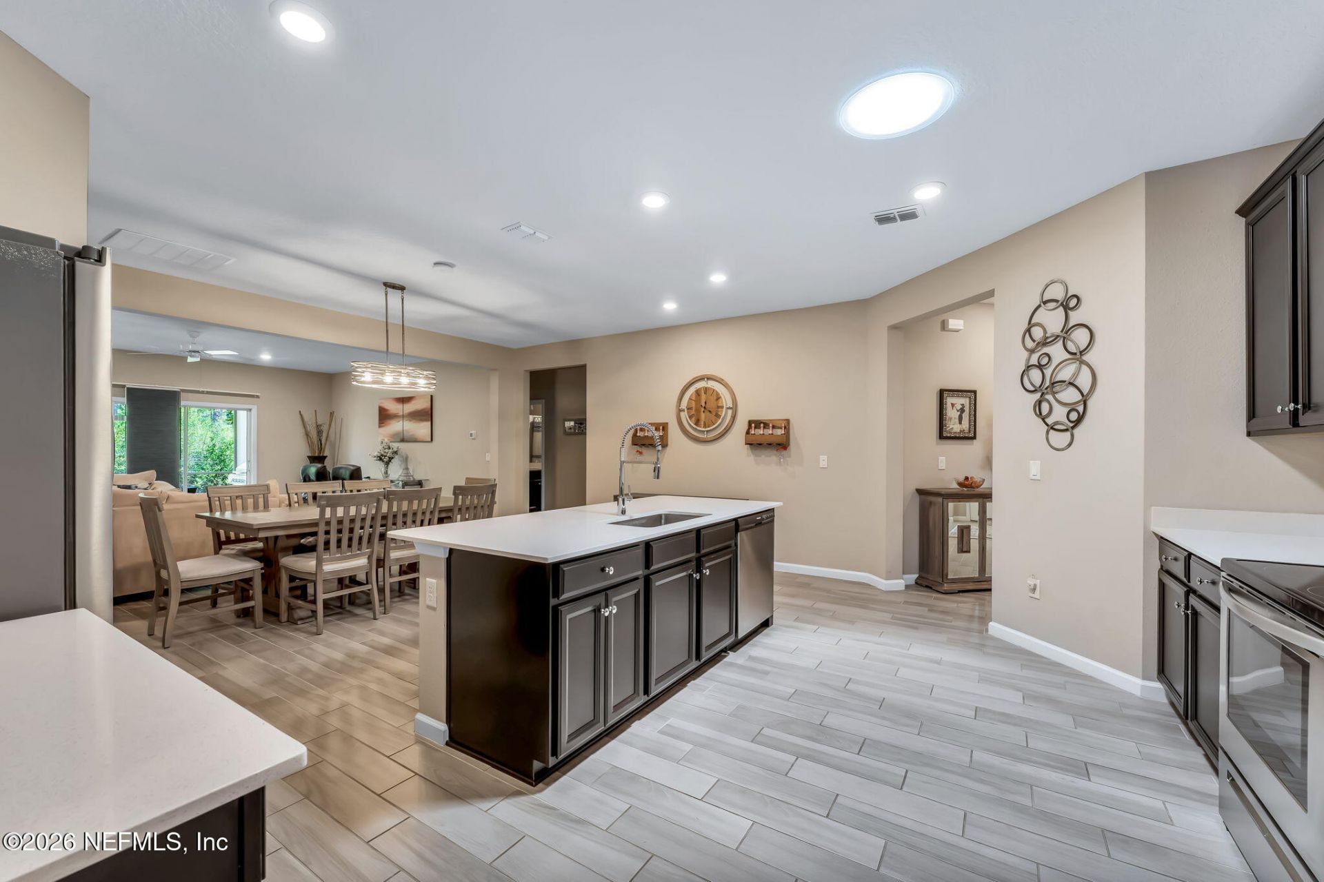 9918 Pavnes Creek Drive, Jacksonville, FL 32222 Photo