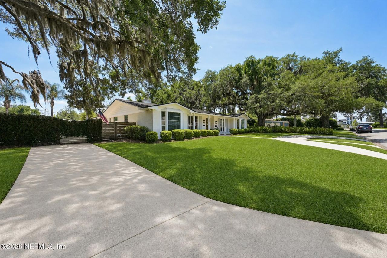 2254 Smullian Trail N, Jacksonville, FL 32217 Photo