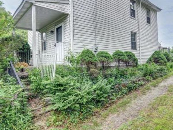 362 ETRA ROAD, HIGHTSTOWN, NJ 08520
