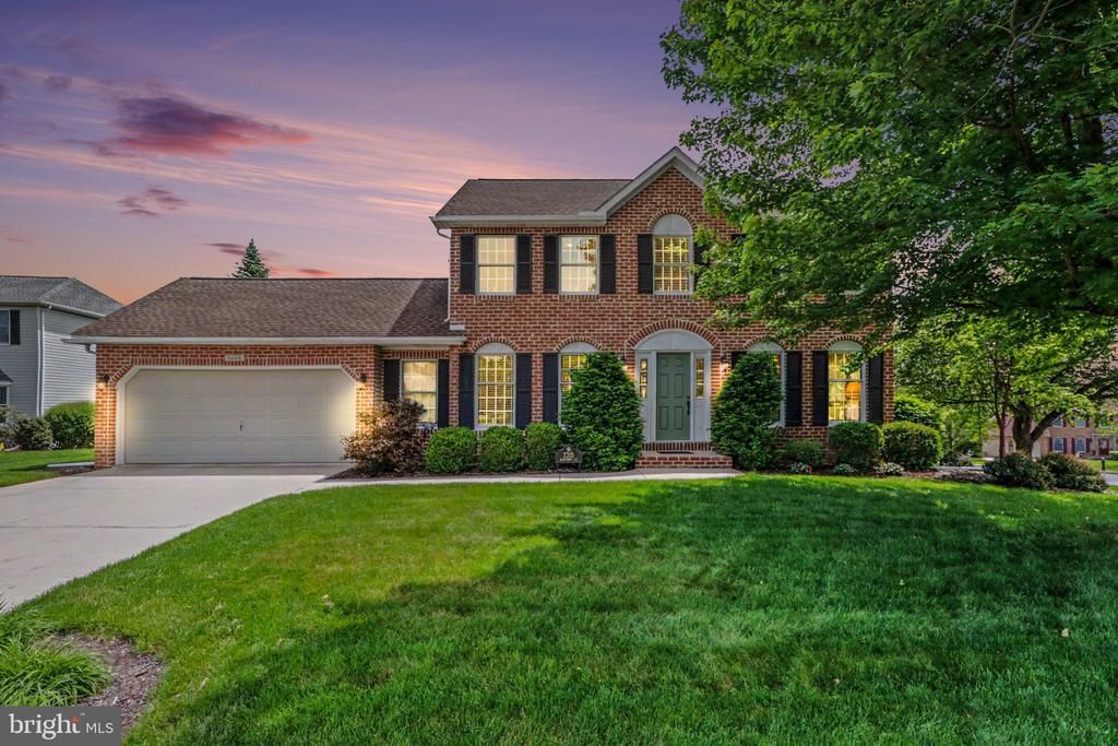 2205 WYNNWOOD COURT, ENOLA, PA 17025